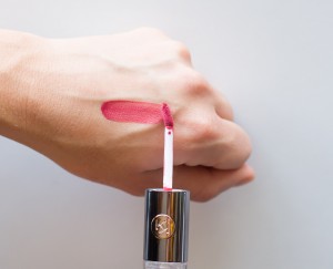 Review Unlimited Double Touch lipstick Kiko Milano